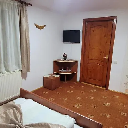 Pensiunea Casa Ady Bran (Brasov)